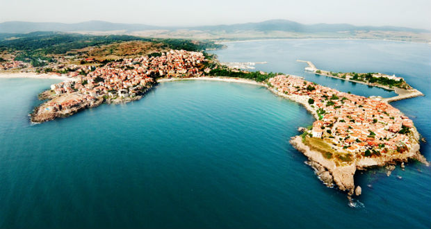 Фото Новый сезон отпусков: Чартерные билеты в Болгарию из раздела Интересное /