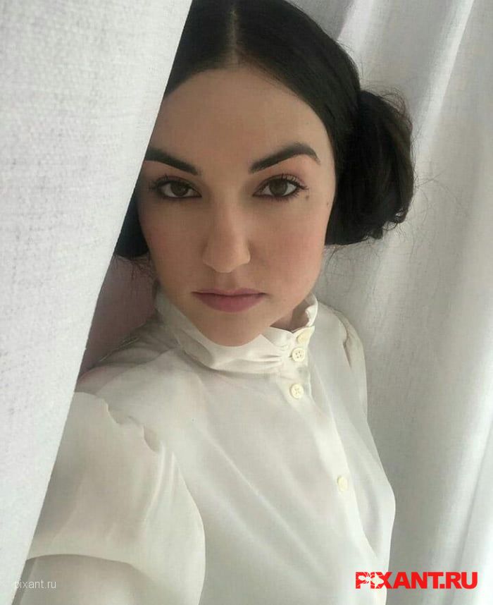 Саша Грей косплей Принцессы Леи